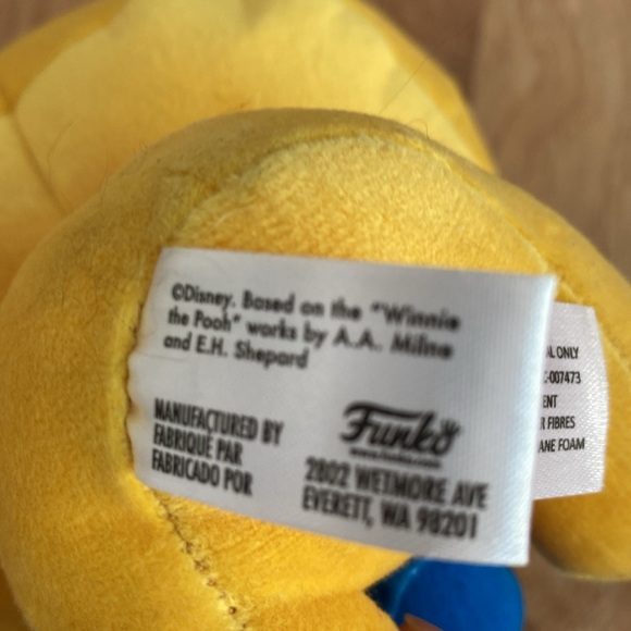 Hot Topic exclusive Funko Plushies Disney Winnie the Pooh NWT - Picture 4 of 4